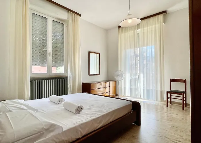 Apartamento 3 Terrazzo E Posto Auto - Praga 36 Rímini